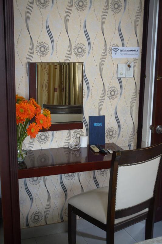 Lucky Hotel Bandar Ho Chi Minh Bilik gambar