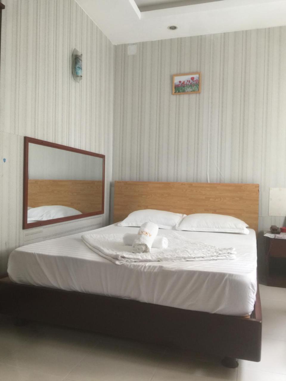 Lucky Hotel Bandar Ho Chi Minh Luaran gambar
