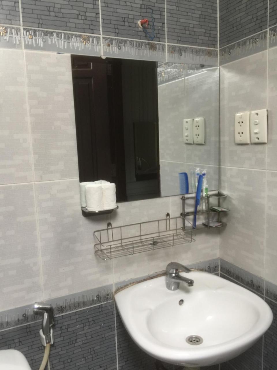 Lucky Hotel Bandar Ho Chi Minh Luaran gambar